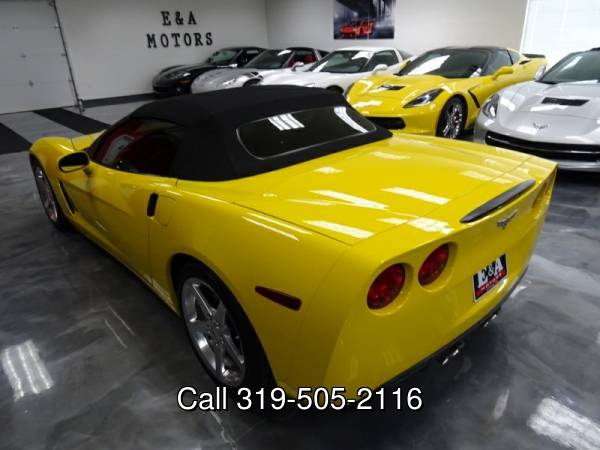 2005 Chevrolet Corvette Convertible - - by dealer for sale in Waterloo, IA – photo 11