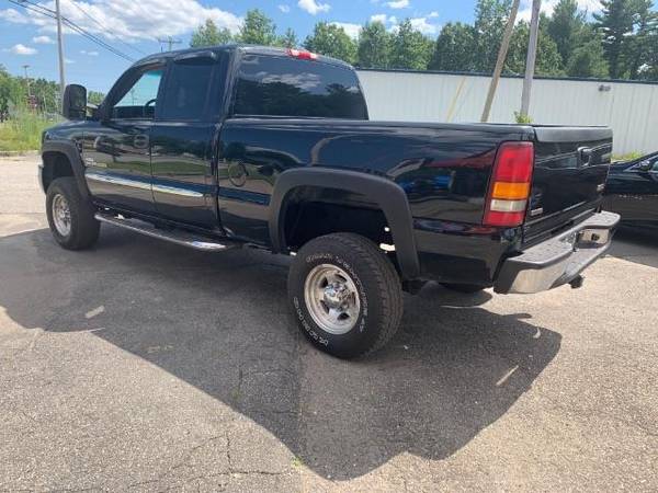 2003 GMC Sierra 2500HD Ext. Cab Short Bed 4WD for sale in Plaistow, NH – photo 5