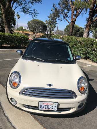 2010 MINI COOPER - cars & trucks - by owner - vehicle automotive sale for sale in Palm Springs, CA – photo 8