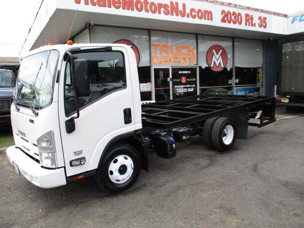 2013 Isuzu NPR CAB CHASSIS, DIESEL 65K ** 13 3 FRAME BODY - cars &... for sale in south amboy, KY – photo 2