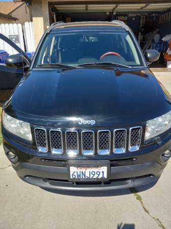 Jeep compass 2012 for sale in San Ysidro, CA – photo 4