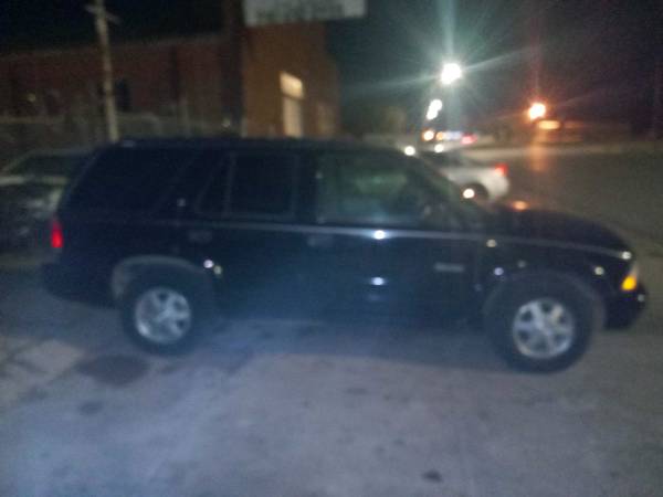 1998 Oldsmobile bravada - cars & trucks - by owner - vehicle... for sale in Wichita Falls, TX – photo 3