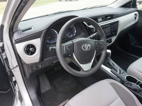 2018 Toyota Corolla LE - - by dealer - vehicle for sale in Plaquemine, LA – photo 13