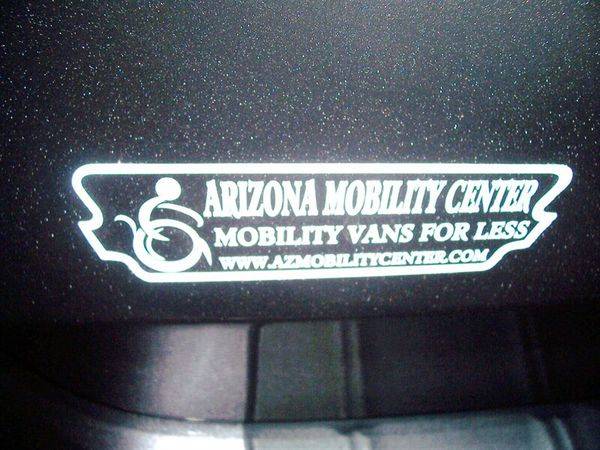 2018 Toyota Sienna LE Wheelchair Handicap Mobility Van LE Mobility... for sale in Phoenix, AZ – photo 10