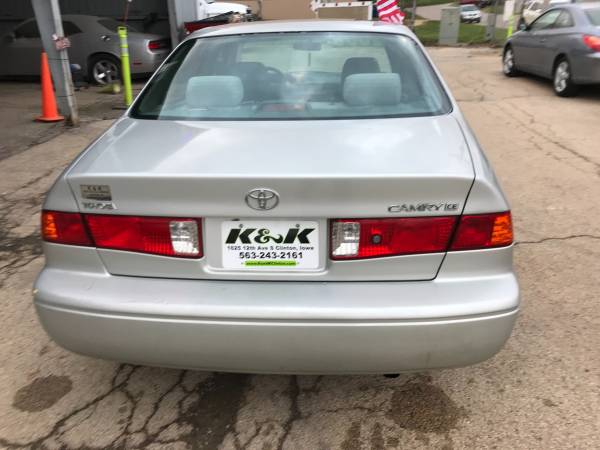 2000 Toyota Camry GREAT ON GAS!! - cars & trucks - by dealer -... for sale in Clinton, IA – photo 6