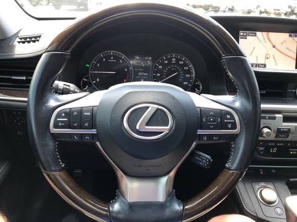 Lexus ES 350 4dr Sedan Clean Loaded Sunroof Leather Rear Camera V6 for sale in Asheville, NC – photo 24