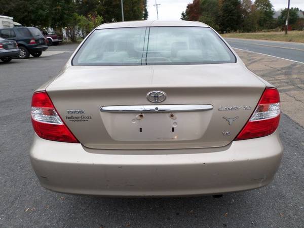 2003 TOYOTA CAMRY XLE - In excellent conditio 3.0L for sale in Stewartsville, PA – photo 6