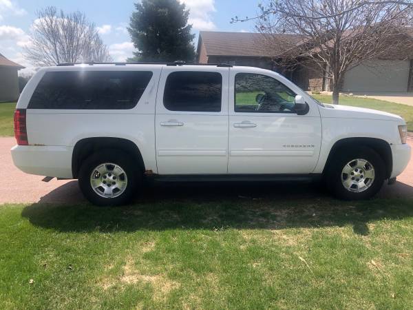 2011 Chevy Suburban LT - White with Black leather interior - cars & for sale in Sioux Falls, SD – photo 2