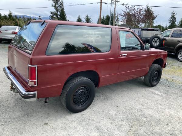 84 chev blazer 4x4, low miles, one owner - - by dealer for sale in Burlington, WA – photo 5