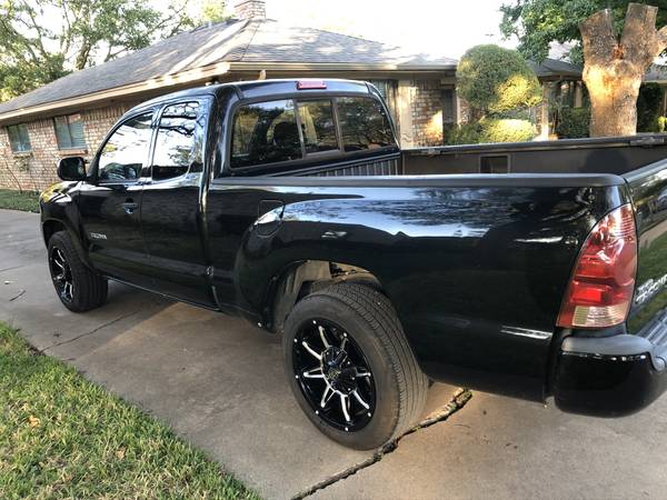 2007 Toyota Tacoma Ext. Cab 4 Doors 4 Cylinders Excellent Condition... for sale in irving, TX – photo 6