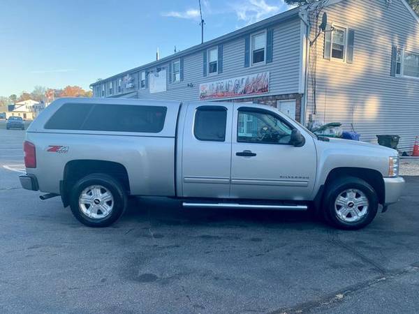 2011 Chevrolet Silverado 1500 Extended Cab - Financing Available! -... for sale in Londonderry, MA – photo 7