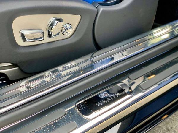 *** MINT CONDITION *** 2017 ROLLS ROYCE WRAITH BLACK BADGE - cars &... for sale in Bellingham, WA – photo 12