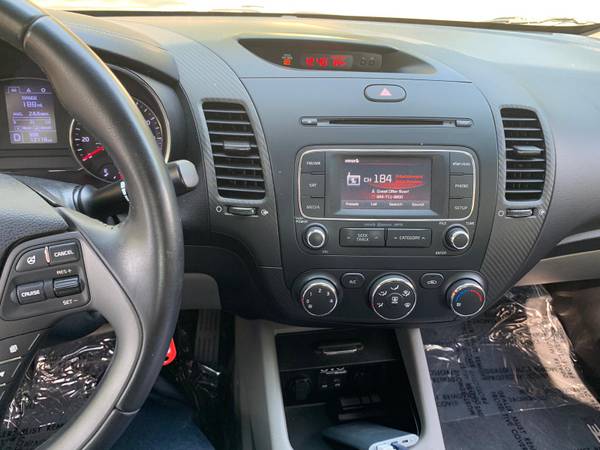 Kia Forte Ex 2014 ☝️ title rebuilt miles 12000 red for sale in Columbus, OH – photo 7