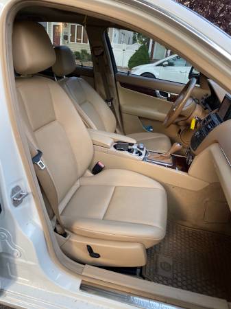 2009 Mercedes c300 4 matic AWD for sale in Floral Park, NY – photo 8