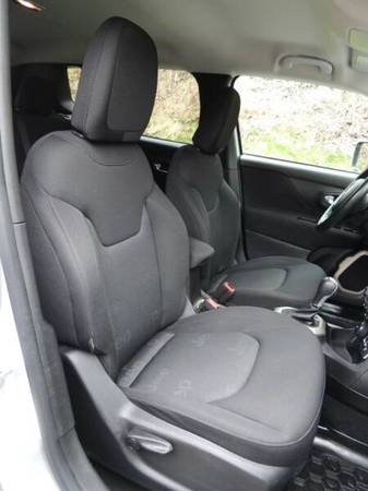 2015 Jeep Renegade Latitude 4x4 Multi Surface Settings Back Up for sale in binghamton, NY – photo 12