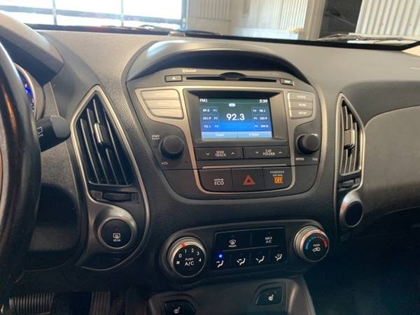 2014 Hyundai Tucson AWD 4D Sport Utility/SUV SE for sale in Cedar Falls, IA – photo 23