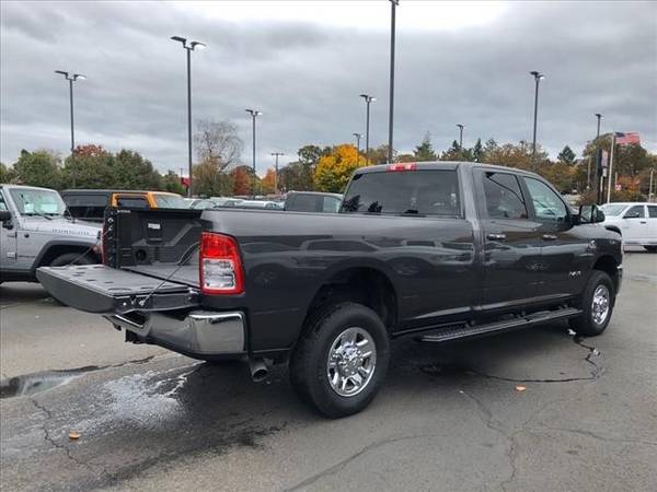 2019 RAM 2500 Diesel 4x4 4WD Truck Dodge Big Horn Big Horn Crew Cab 8 for sale in Milwaukie, OR – photo 8