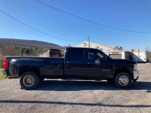 2012 3500 6 0 Gas engine 4D 4x4 Chevy S for sale in Port Matilda, PA – photo 7