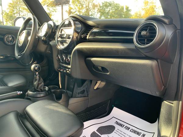 2015 MINI Hardtop Cooper S 53k miles Red 6-Speed Manual - cars & for sale in Jeffersonville, KY – photo 15
