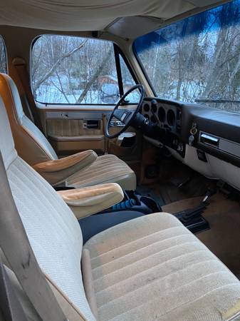 1987 GMC Suburban - cars & trucks - by owner - vehicle automotive sale for sale in Soldotna, AK – photo 8