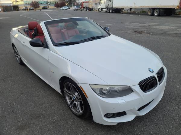 2011 BMW 335is convertible white on red! for sale in Brooklyn, NY – photo 8