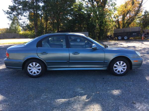 2005 HYUNDAI SONATA - cars & trucks - by owner - vehicle automotive... for sale in Leesburg, District Of Columbia – photo 3