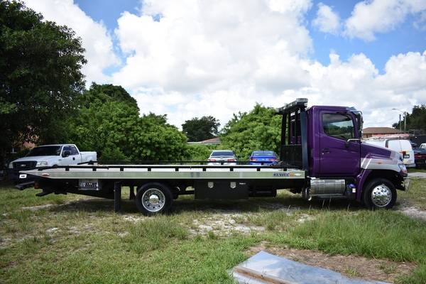 2015 Hino 268A 4X2 2dr Regular Cab 212 in. WB Chassis - cars &... for sale in Miami, WI – photo 14