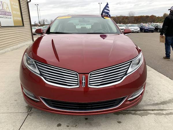 2013 Lincoln MKZ 4dr Sdn AWD - - by dealer - vehicle for sale in Chesaning, MI – photo 2