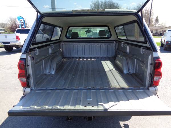 2005 Chevrolet Silverado 4X4 REG CAB 8 FOOT BED - - by for sale in Loyal, WI – photo 10