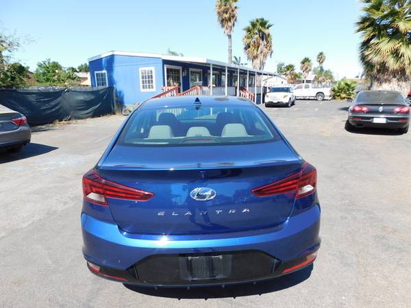 2019 Hyundai Elantra Limited for sale in Santa Ana, CA – photo 5