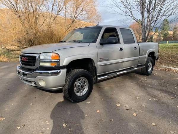 2005 GMC Sierra 2500 HD Crew Cab - Financing Available! - cars &... for sale in Kalispell, MT – photo 2