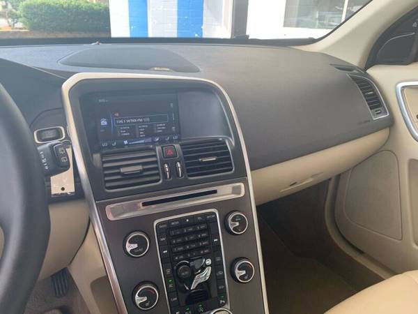2015 Volvo XC60 T5 e-drive Platinum-Leather, NAV, Camera, Bluetooth!... for sale in Garner, NC – photo 10