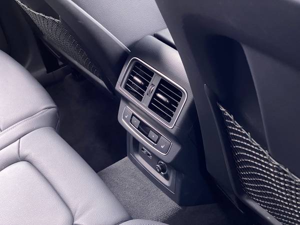 2019 Audi SQ5 Prestige Sport Utility 4D suv Gray - FINANCE ONLINE -... for sale in Houston, TX – photo 21