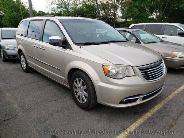2013 Chrysler Town & Country 4dr Wagon Touring for sale in Woodbridge, District Of Columbia – photo 2