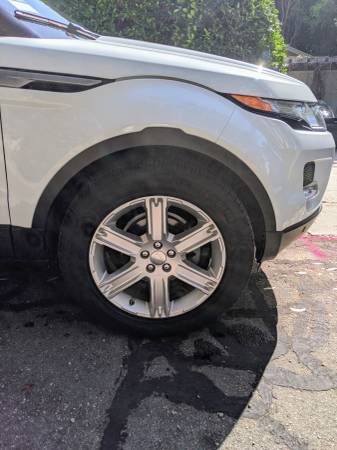 ***LIKE NEW, mint condition, Evoque Pure Plus Sport Utility 4D*** for sale in Summerland, CA – photo 8