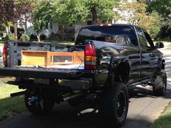 2004 GMC Black lifted Truck for sale in Harleysville, PA – photo 3