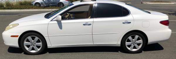 I m selling my 2006 Lexus es330 Great commuter Currently registered for sale in Fairfield, CA – photo 5