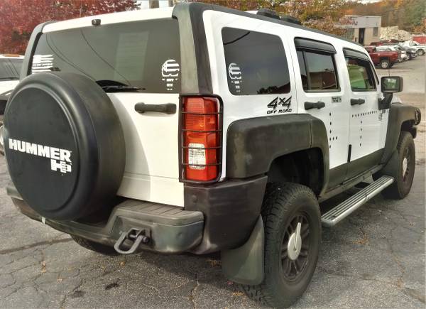 2009 Hummer H3 Off Road 4x4 - cars & trucks - by owner - vehicle... for sale in Cortland, OH – photo 9