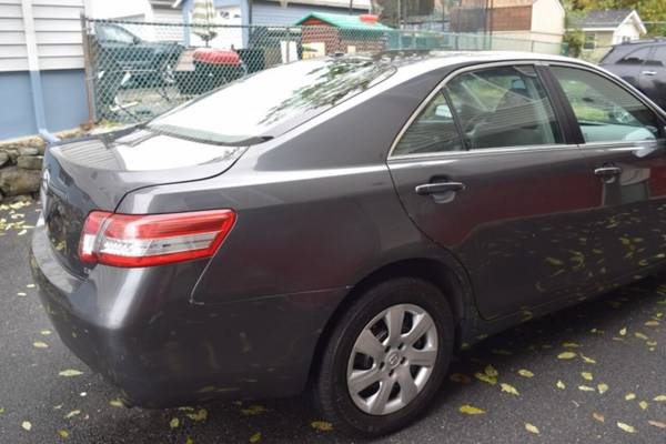 *2011* *Toyota* *Camry* *LE 4dr Sedan 6A* - cars & trucks - by... for sale in Paterson, CT – photo 24