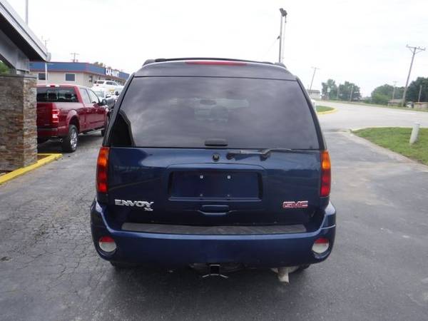 2004 GMC Envoy XL 4x4 3rd Row Leather Open 9-7 for sale in Harrisonville, MO – photo 5