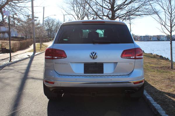 2017 Volkswagen Touareg V6 Wolfsburg Edition - cars & trucks - by... for sale in Great Neck, NY – photo 8