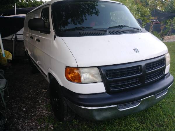 van dodge Good Engine bad transmission for sale in goulds, FL – photo 11