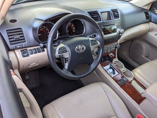 2012 Toyota Highlander Limited SKU: CS080244 SUV - - by for sale in Pinellas Park, FL – photo 11