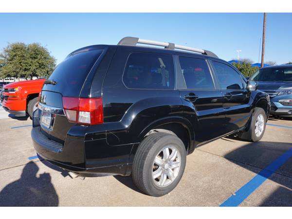 2011 Mitsubishi Endeavor LS - cars & trucks - by dealer - vehicle... for sale in Denton, TX – photo 2