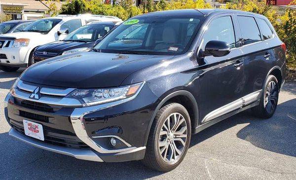 2017 Mitsubishi Outlander SE AWD 4dr SUV EVERYONE IS APPROVED! for sale in Salem, MA – photo 5