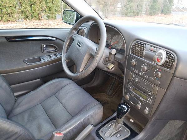*~2001 VOLVO S40 1.8T SEDAN~ 165K~CLEAN & DEPENDABLE CAR~ - cars &... for sale in Eugene, OR – photo 8
