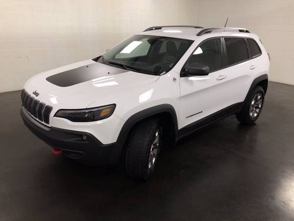 2019 Jeep Cherokee Bright White Clearcoat ***HUGE SALE!!!*** - cars... for sale in Carrollton, OH – photo 4