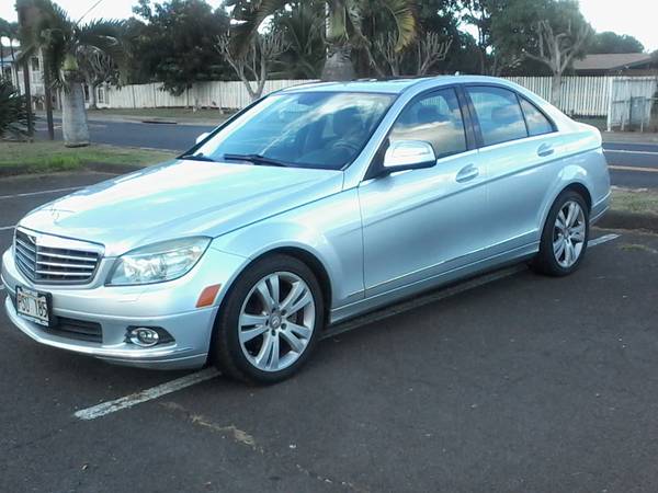 2008 MERCEDES C 300 - cars & trucks - by owner - vehicle automotive... for sale in Kahului, HI – photo 2