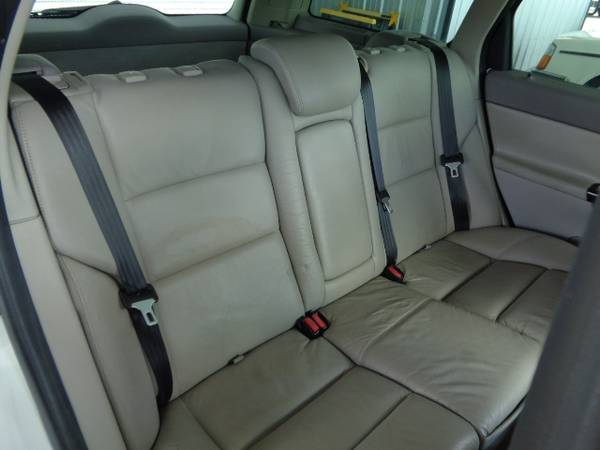 2006 Volvo V50 2.4i Sport Wagon - No Accident History - Super Clean for sale in Gonzales, LA – photo 20