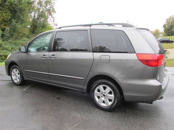 2004 Toyota Sienna LE 7 Pass. CHEAP! NICE!, Gray for sale in Winston Salem, NC – photo 10